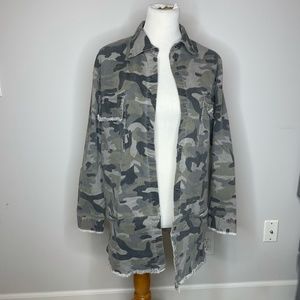 umgee camo jacket